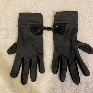 Like new Russell hand gloves